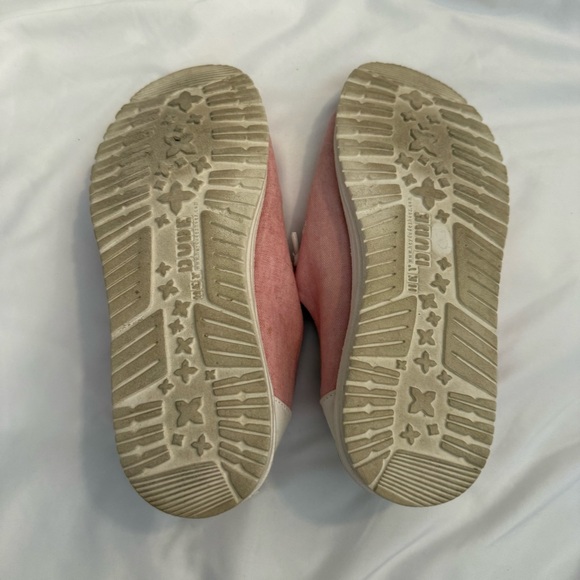 EUC Hey Dude Wendy Boho Rose Slip-on Shoes - Picture 3 of 8